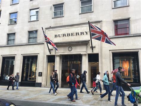 burberry shop in london|burberry factory shop london online.